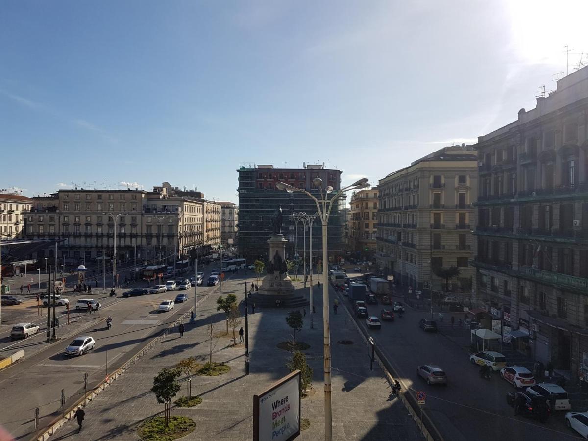 شقة La Piazza - Garibaldi 2.6 نابولي المظهر الخارجي الصورة